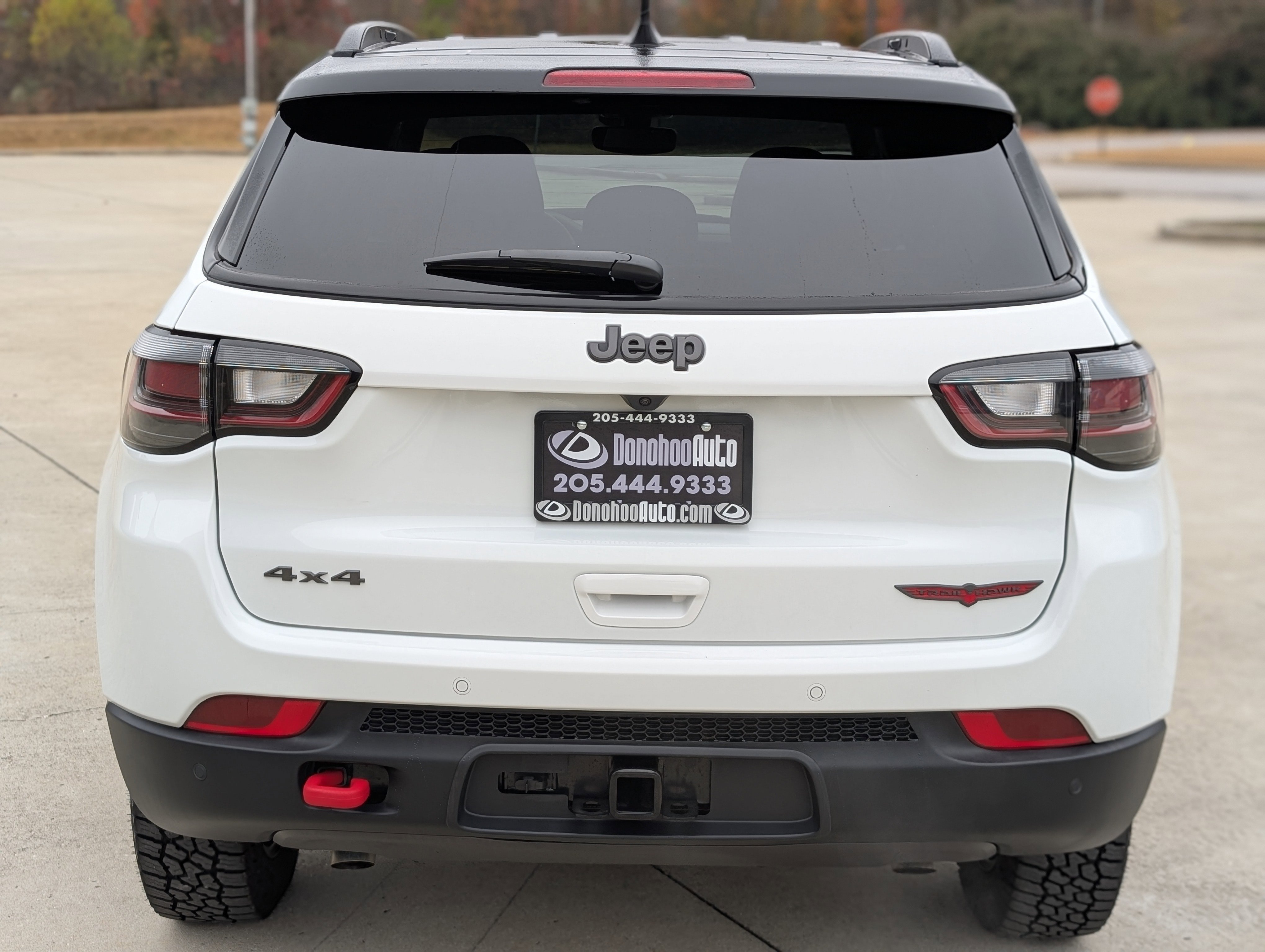 Used 2025 Jeep Compass Trailhawk w/ Trailhawk Elite Group image 6