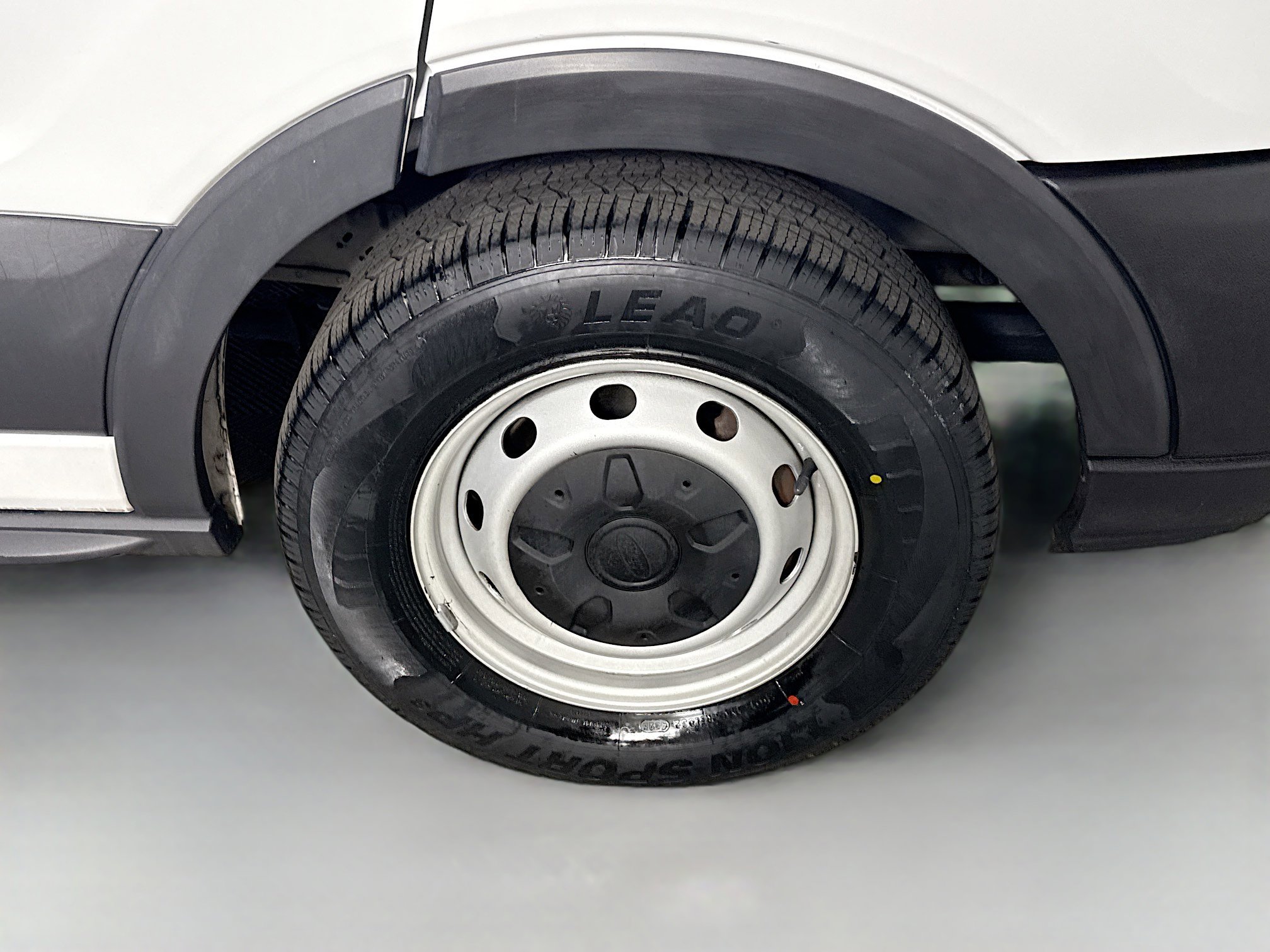 Used 2017 Ford Transit 350 XL image 27