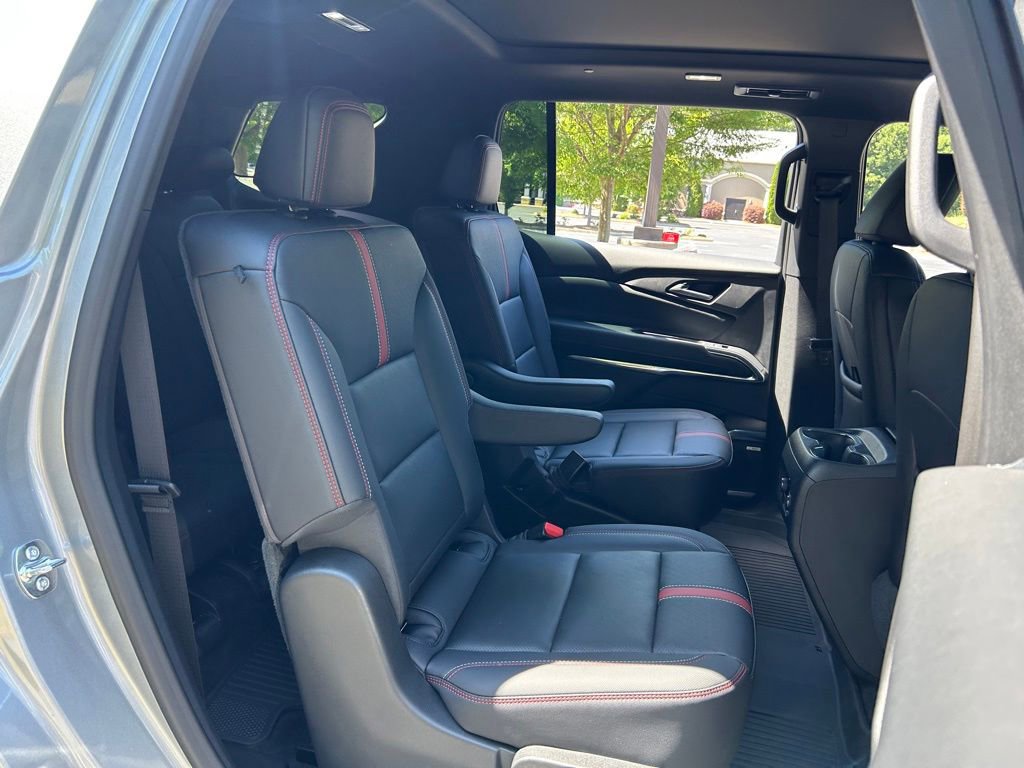Certified 2026 Chevrolet Traverse RS FWD image 49