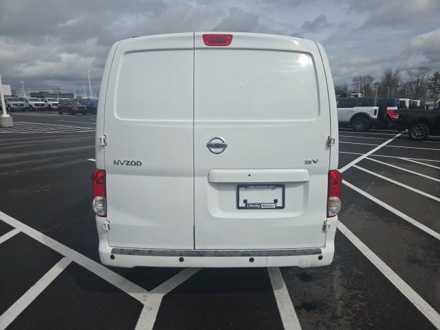 Used 2017 Nissan NV200 SV image 9