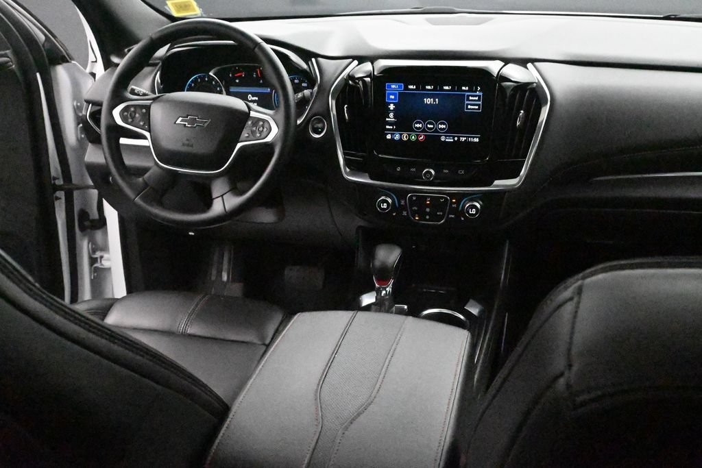 Certified 2023 Chevrolet Traverse RS w/ LPO, Floor Liner Package AWD/4WD image 14