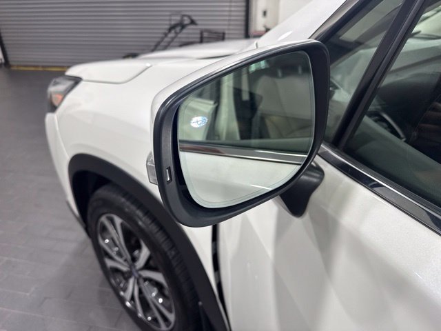 Certified 2024 Subaru Forester Limited AWD/4WD image 39