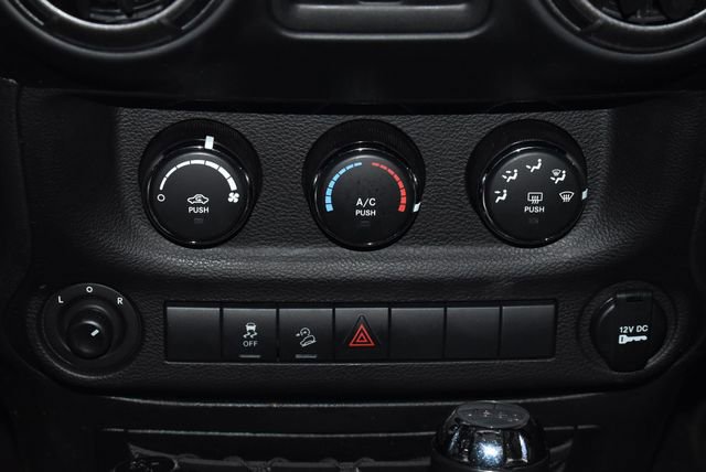 Used 2018 Jeep Wrangler Unlimited Sport S image 13