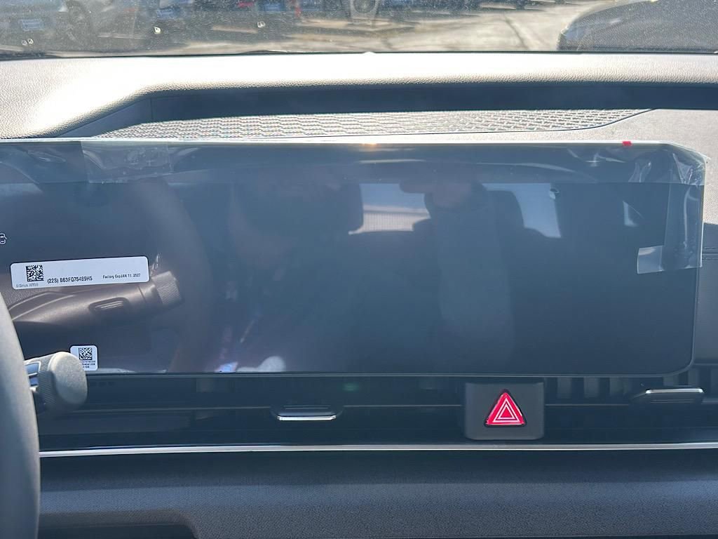 New 2026 Kia Carnival EX FWD image 15