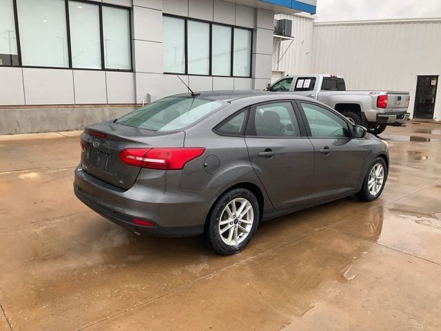 Used 2018 Ford Focus SE image 32