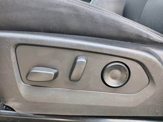 Used 2024 Chevrolet Colorado Trail Boss w/ Advanced Trailering Package image 28