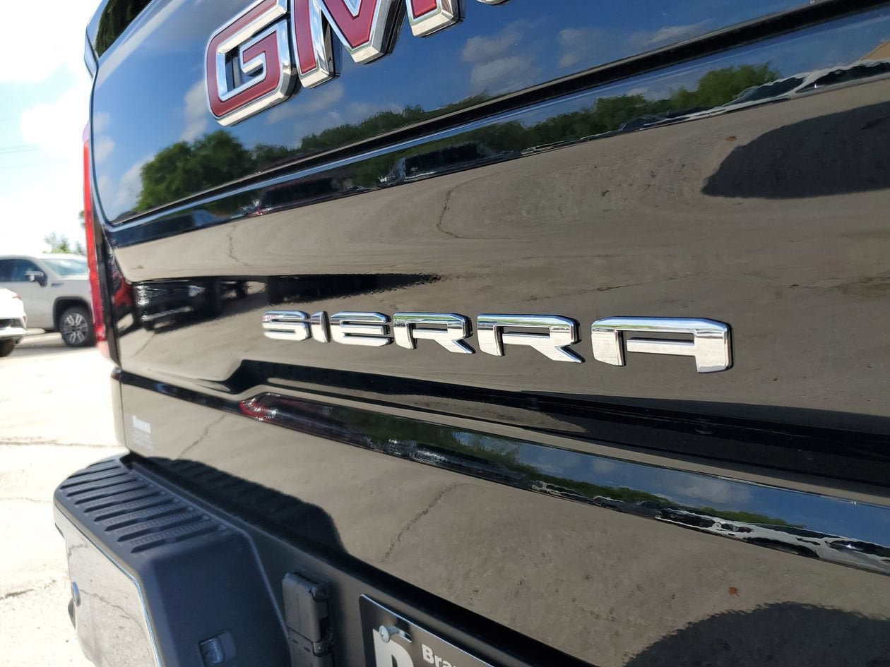 New 2026 GMC Sierra 1500 SLT w/ SLT Premium Plus Package AWD/4WD image 8