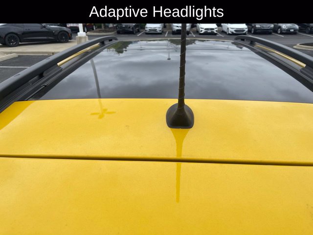 Used 2023 Jeep Renegade Latitude w/ Sun & Fun Group AWD/4WD image 5