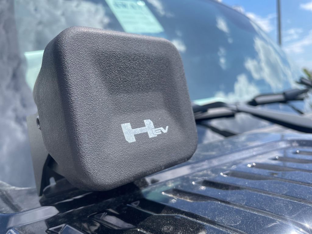 Used 2022 GMC Hummer EV Edition 1 w/ LPO, Illumination Package AWD/4WD image 8
