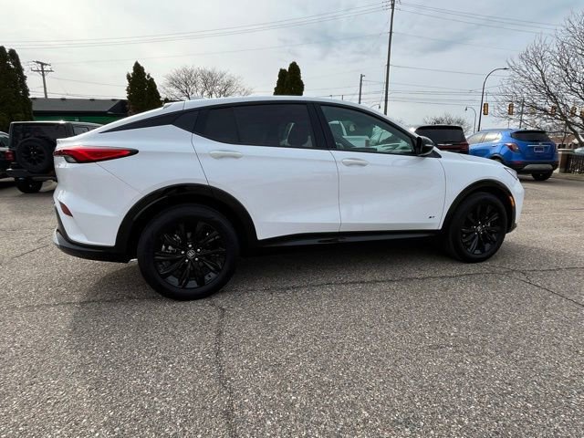 Used 2025 Buick Envista Sport Touring image 6