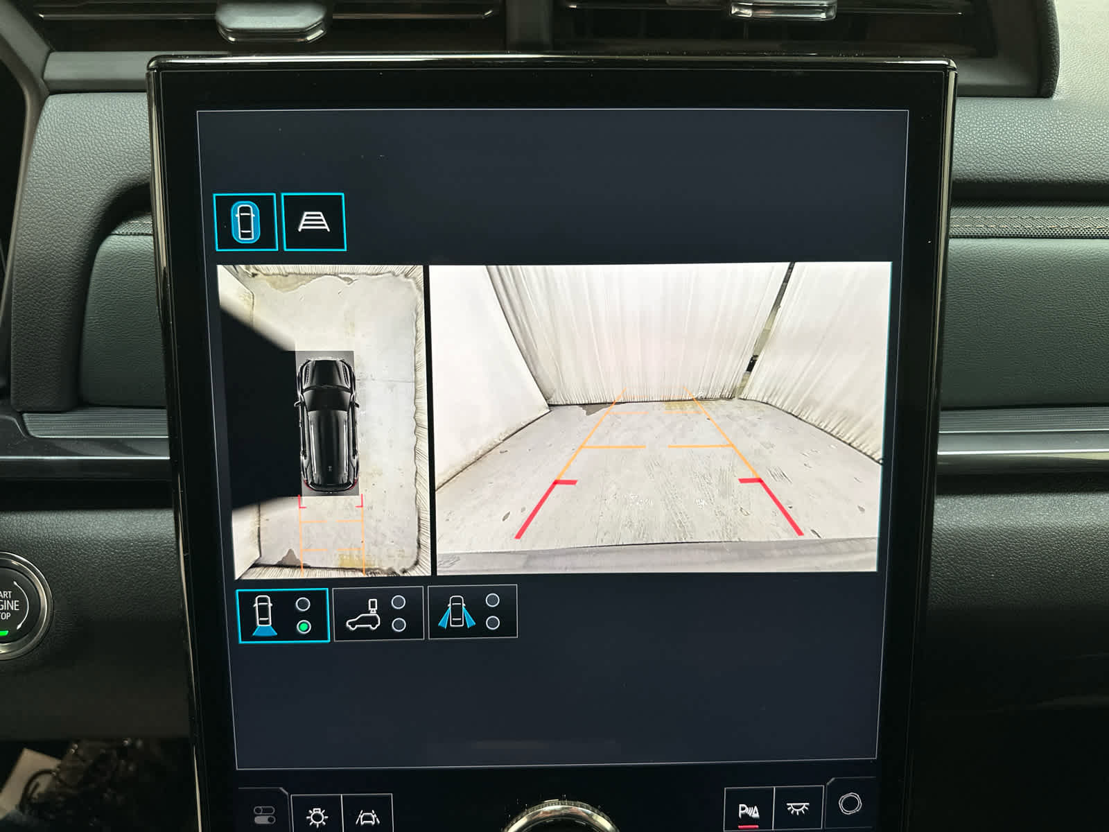 New 2026 GMC Terrain AT4 w/ Convenience Package III image 15