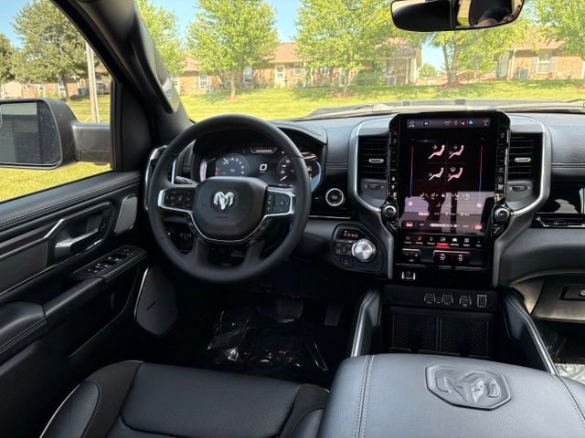 Used 2026 RAM 1500 Laramie w/ Night Edition AWD/4WD image 29