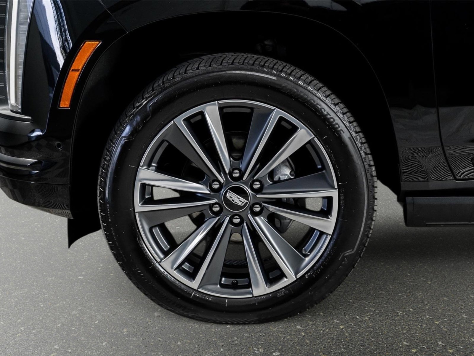 Used 2026 Cadillac Escalade Sport w/ LPO, Floor Liner Package image 32