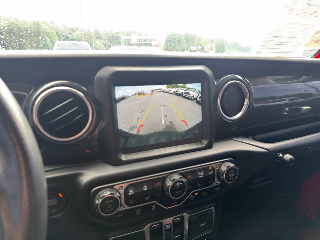 Used 2018 Jeep Wrangler Unlimited Rubicon AWD/4WD image 17