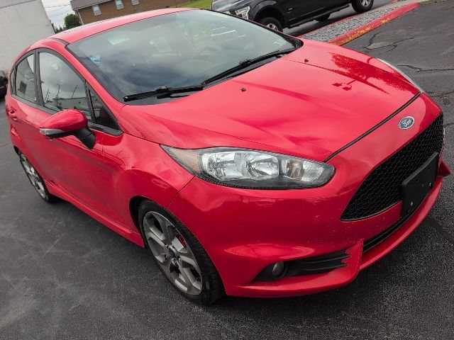 Used 2015 Ford Fiesta ST w/ ST Recaro Package FWD image 2