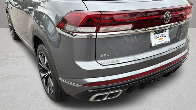 Used 2024 Volkswagen Atlas Cross Sport SEL Premium R-Line AWD/4WD image 35
