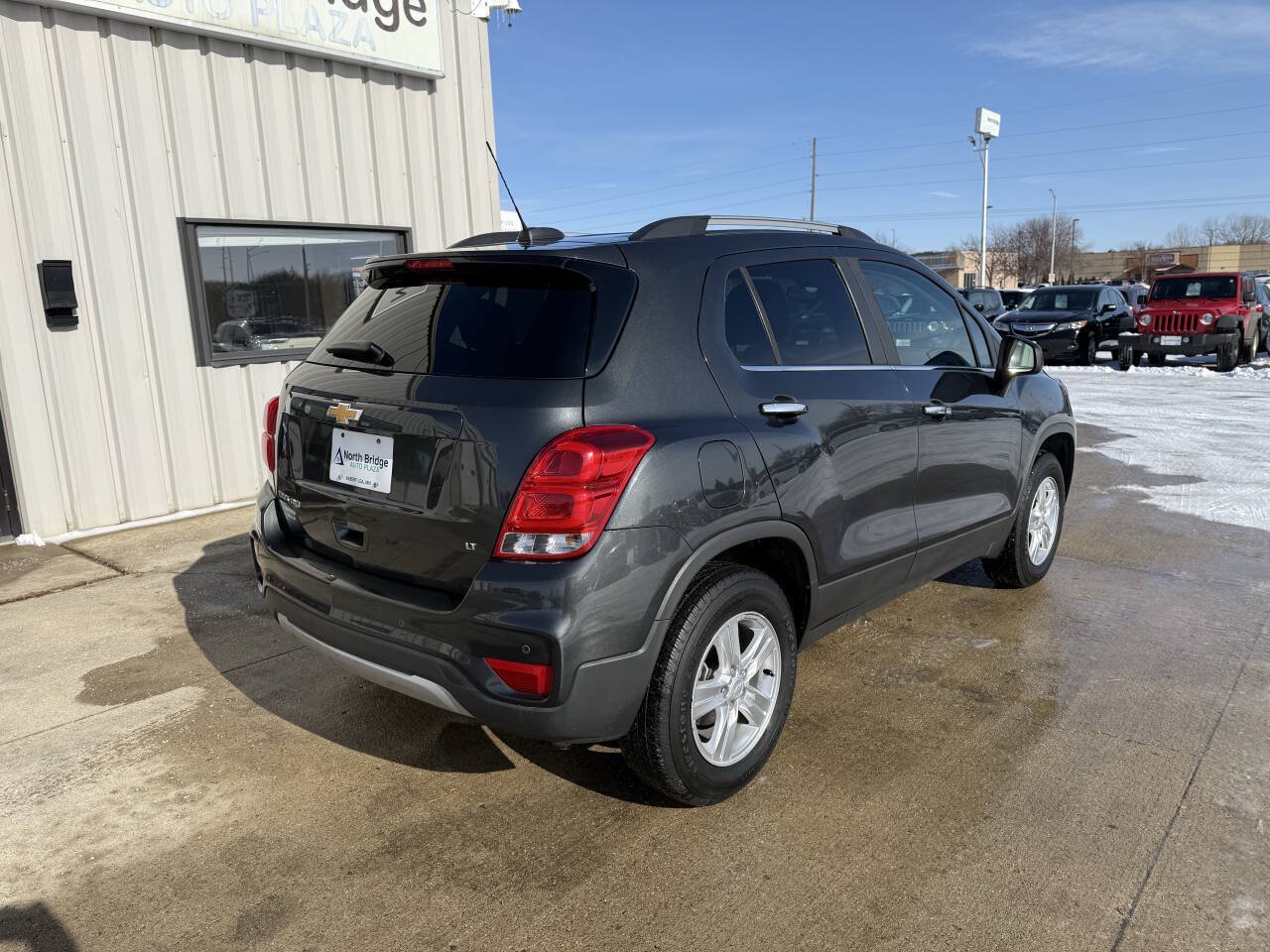 Used 2019 Chevrolet Trax LT w/ Driver Confidence Package AWD/4WD image 4