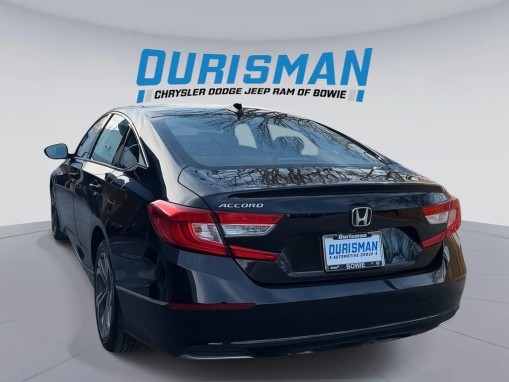 Used 2018 Honda Accord EX image 4