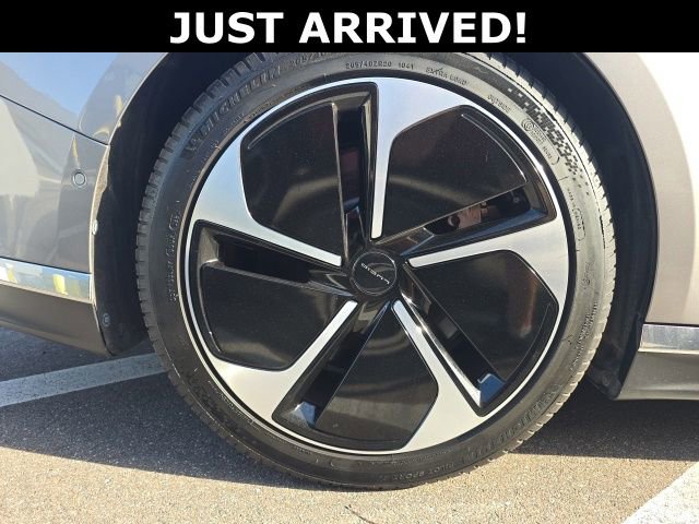 Used 2024 Lucid Air Touring AWD/4WD image 5