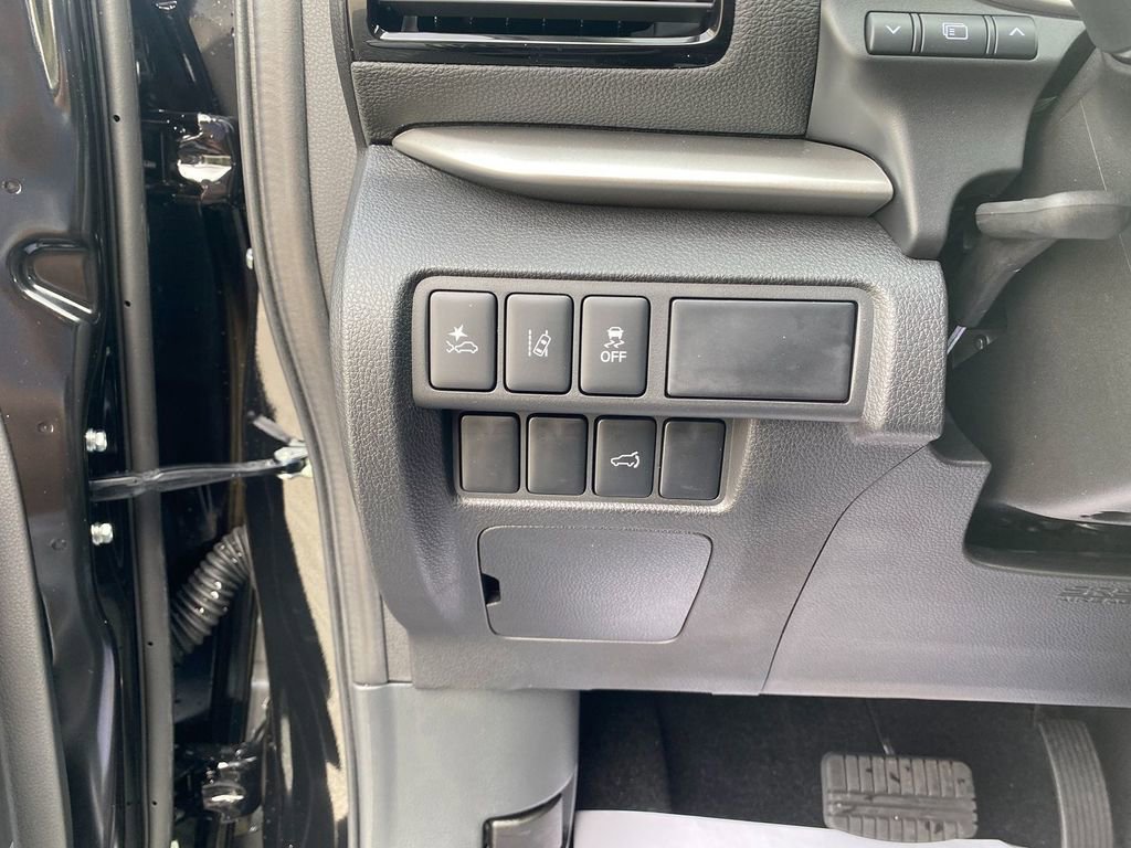 New 2026 Mitsubishi Eclipse Cross SE image 14