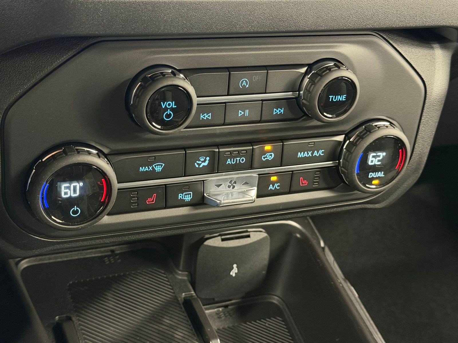 New 2026 Ford Bronco Big Bend AWD/4WD image 25