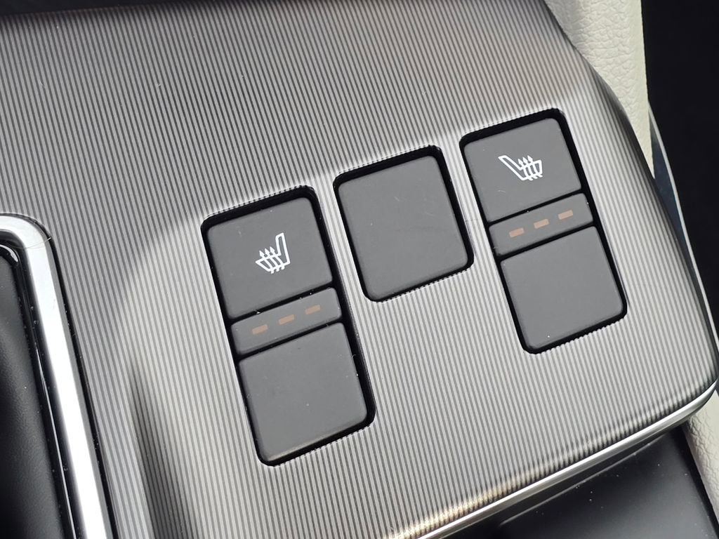 Used 2026 Kia Sportage EX image 16