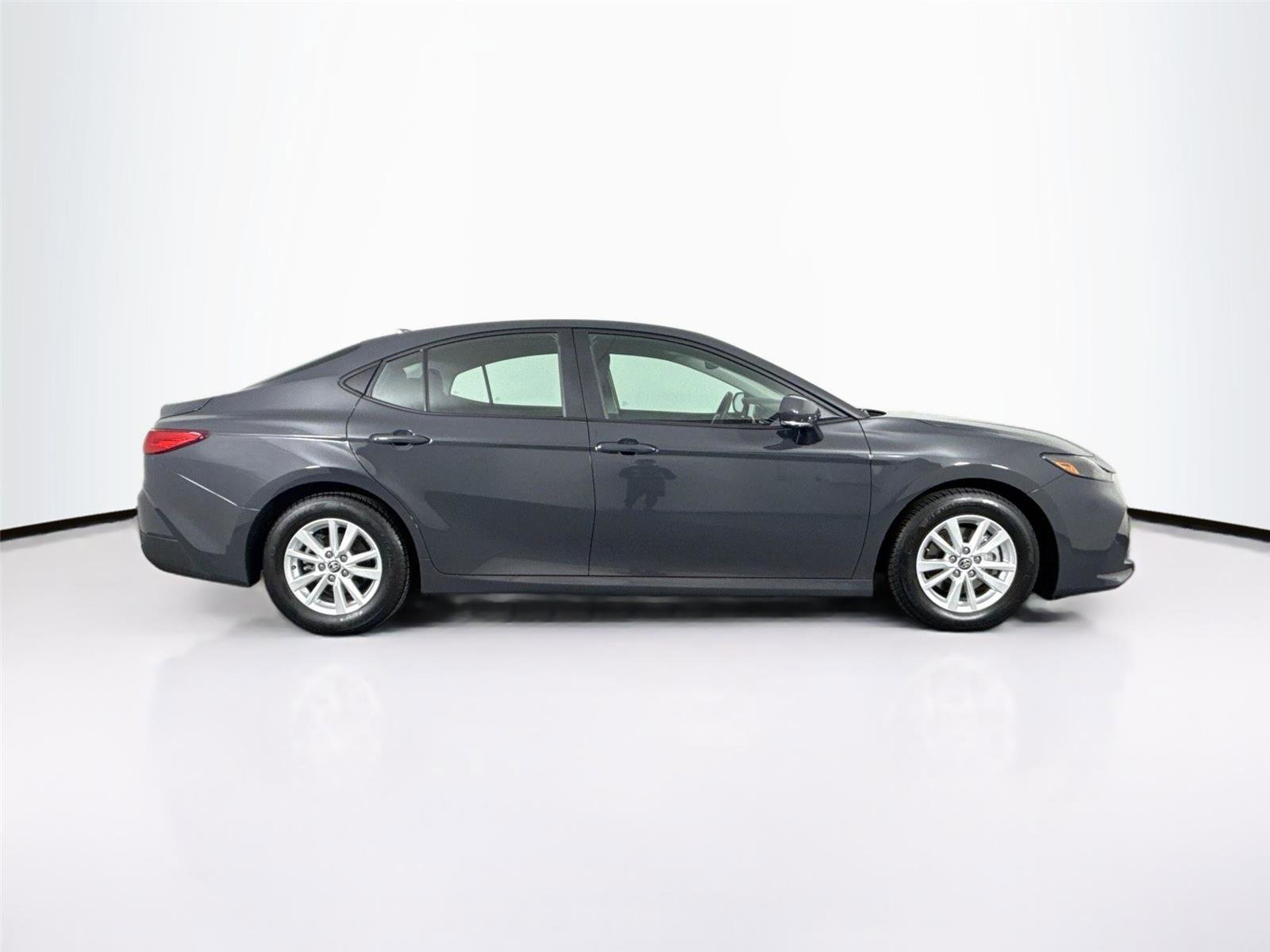 Certified 2025 Toyota Camry LE FWD image 10