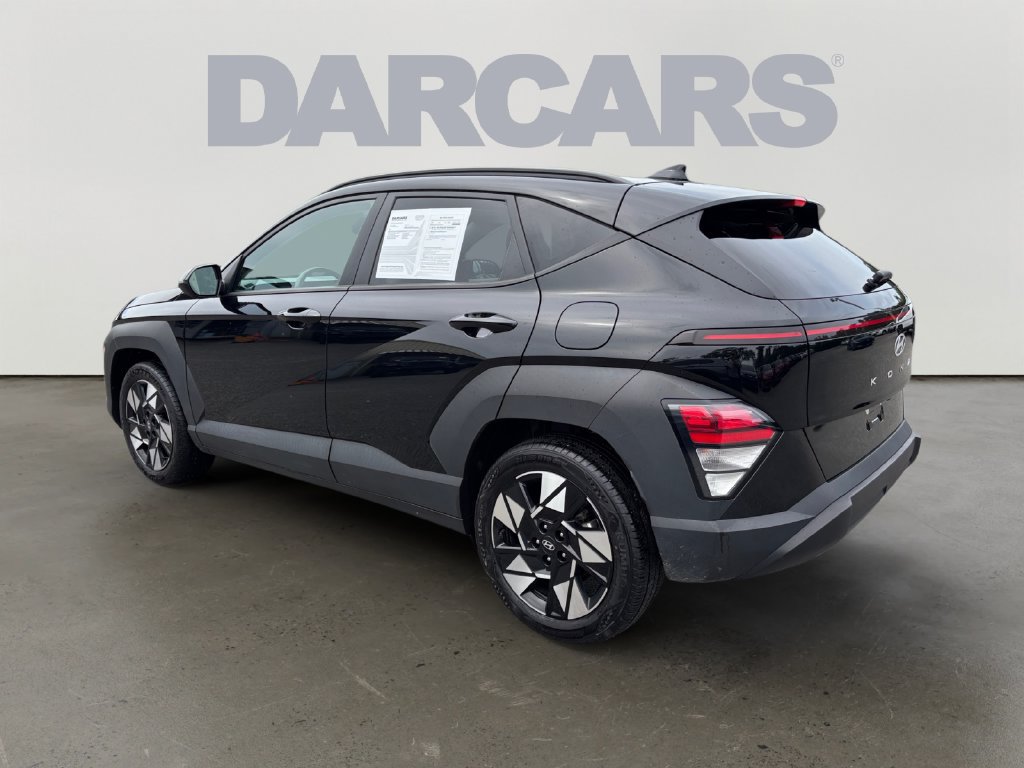 Used 2024 Hyundai Kona SEL FWD image 5