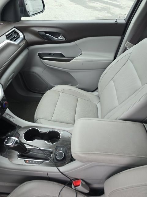 Used 2018 GMC Acadia SLT image 9