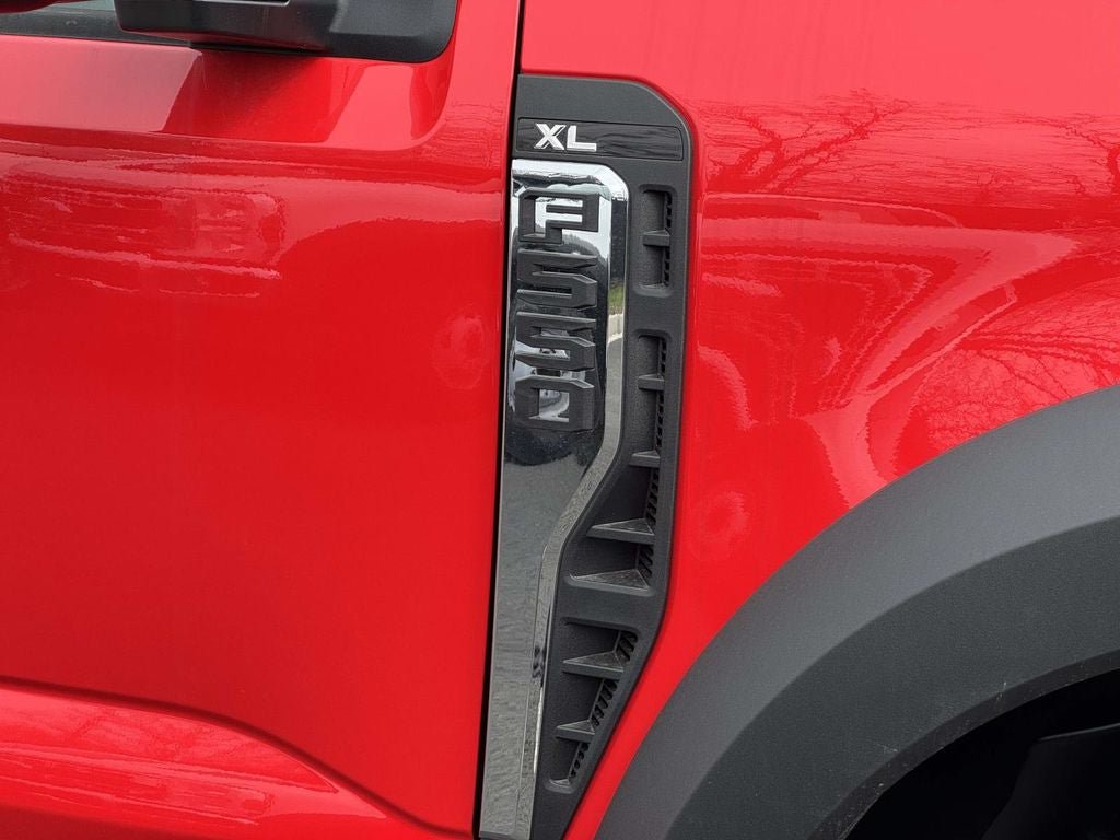 New 2026 Ford F550 4x4 Supercab Super Duty image 2