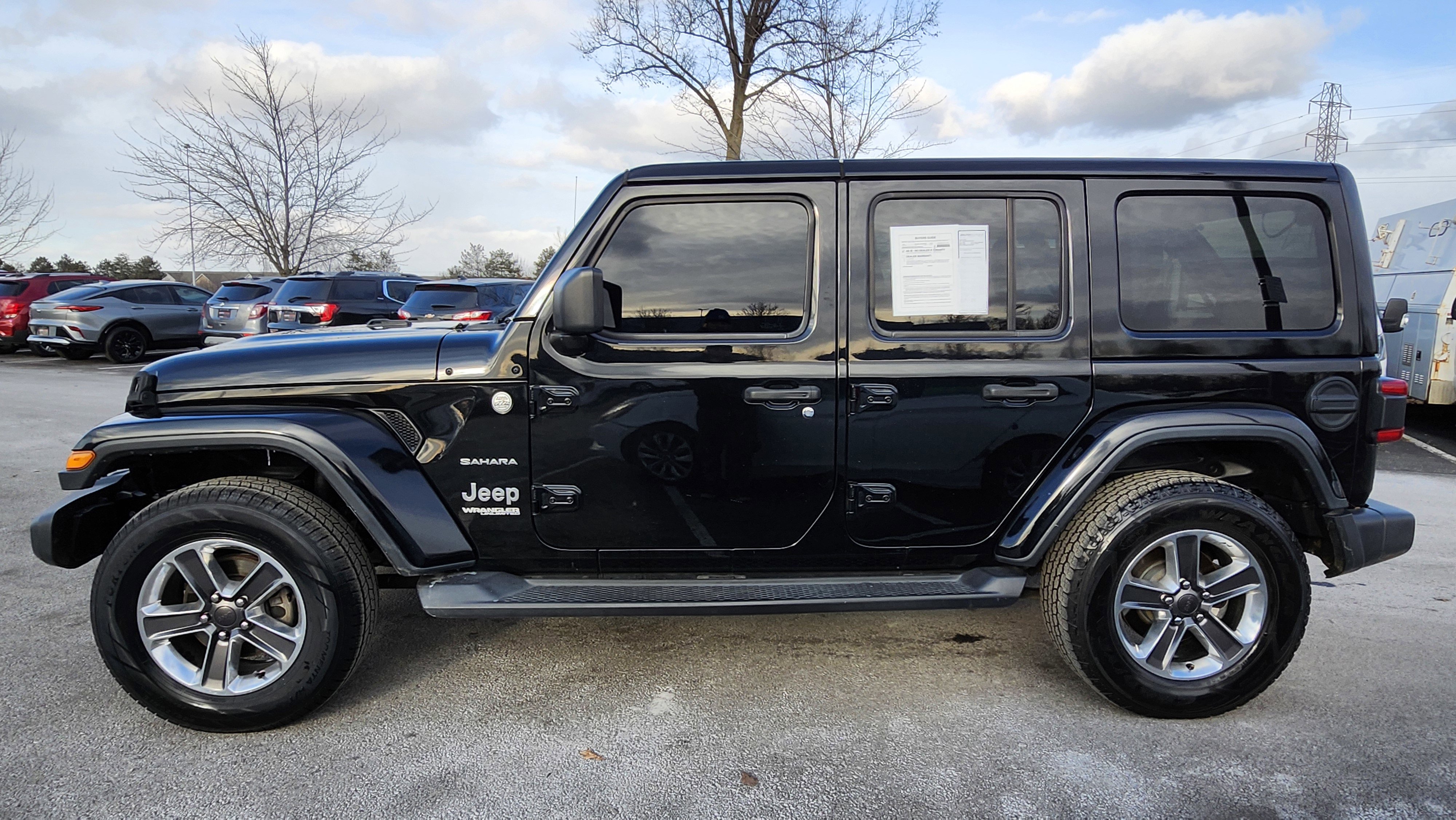 Used 2020 Jeep Wrangler Unlimited Sahara w/ Safety Group image 14