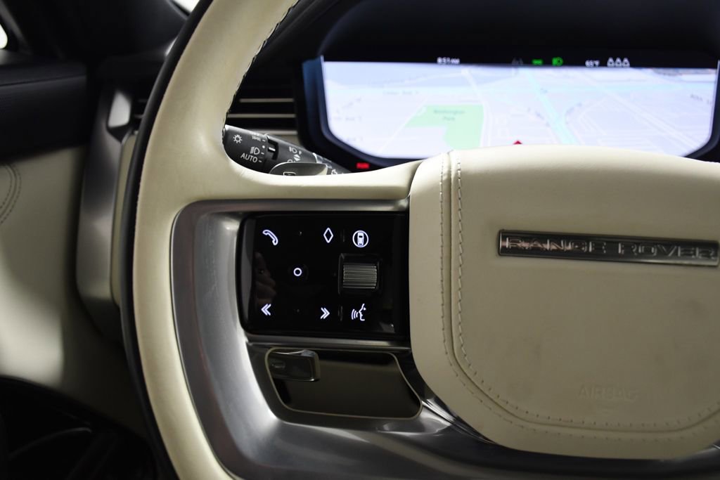 Used 2024 Land Rover Range Rover SE image 27