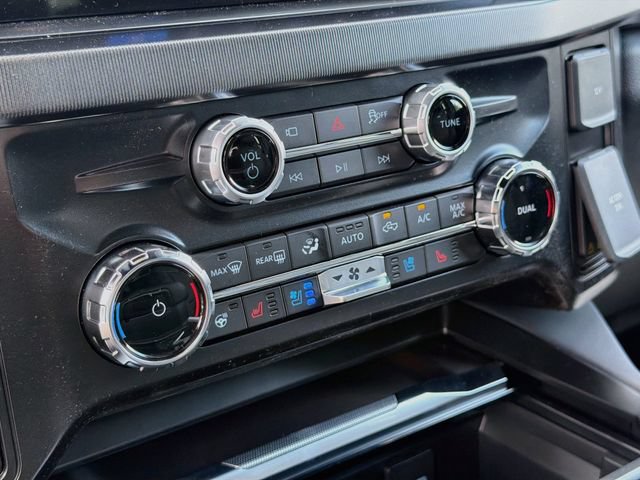 New 2026 Ford F350 Platinum w/ Tremor Off-Road Package AWD/4WD image 14