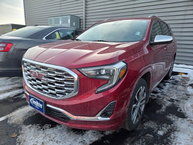 Used 2018 GMC Terrain Denali image 2