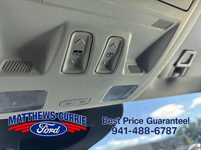 Used 2023 Ford Escape Platinum w/ Premium Technology Package FWD image 21