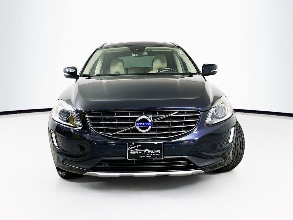 Used 2017 Volvo XC60 T5 Inscription w/ Preferred Option Package FWD image 5