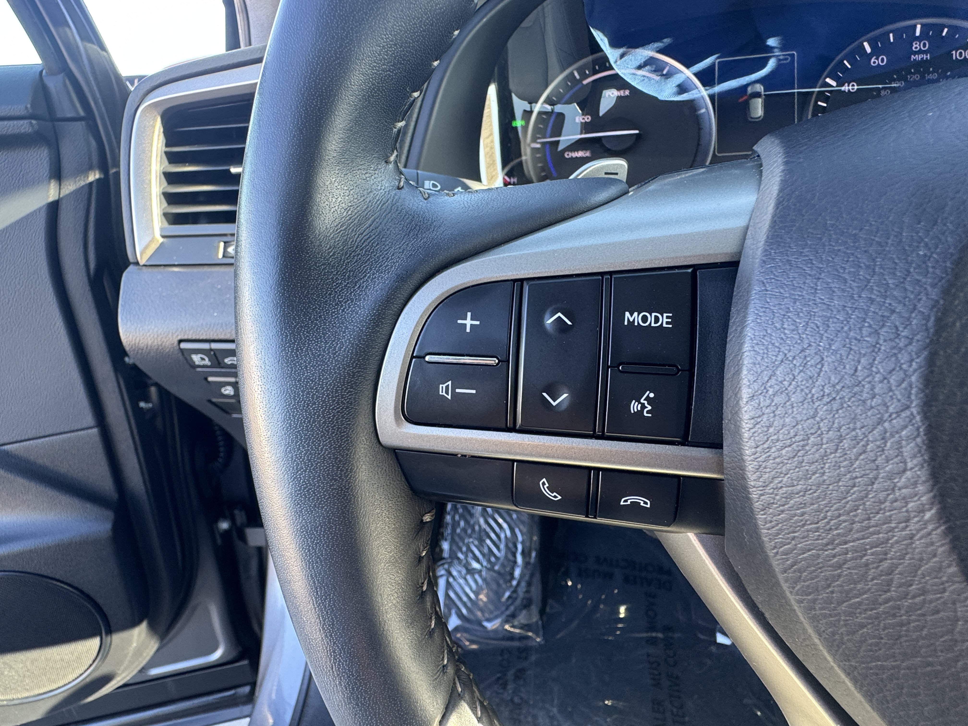 Certified 2022 Lexus RX 450h AWD w/ Premium Package image 26