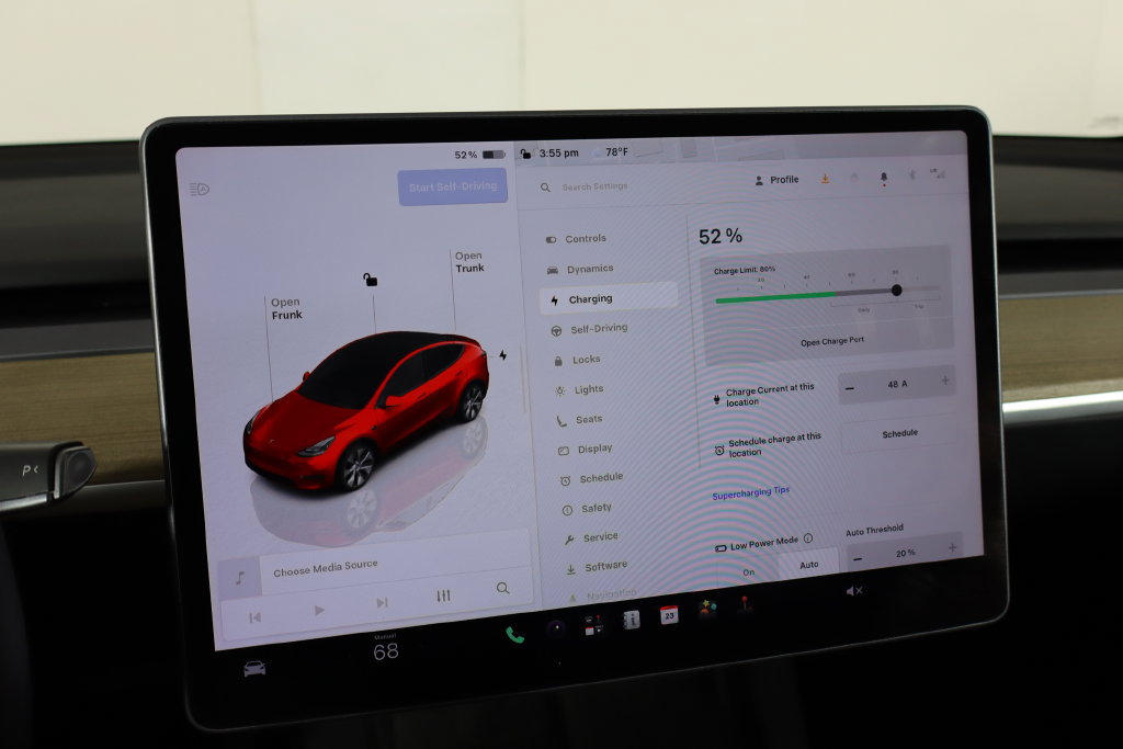 Used 2023 Tesla Model Y Long Range AWD/4WD image 29