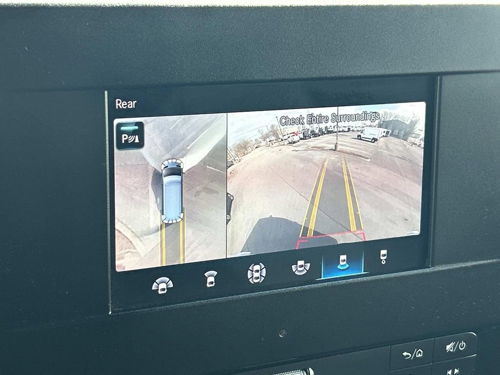 Used 2022 Mercedes-Benz Sprinter 1500 image 26