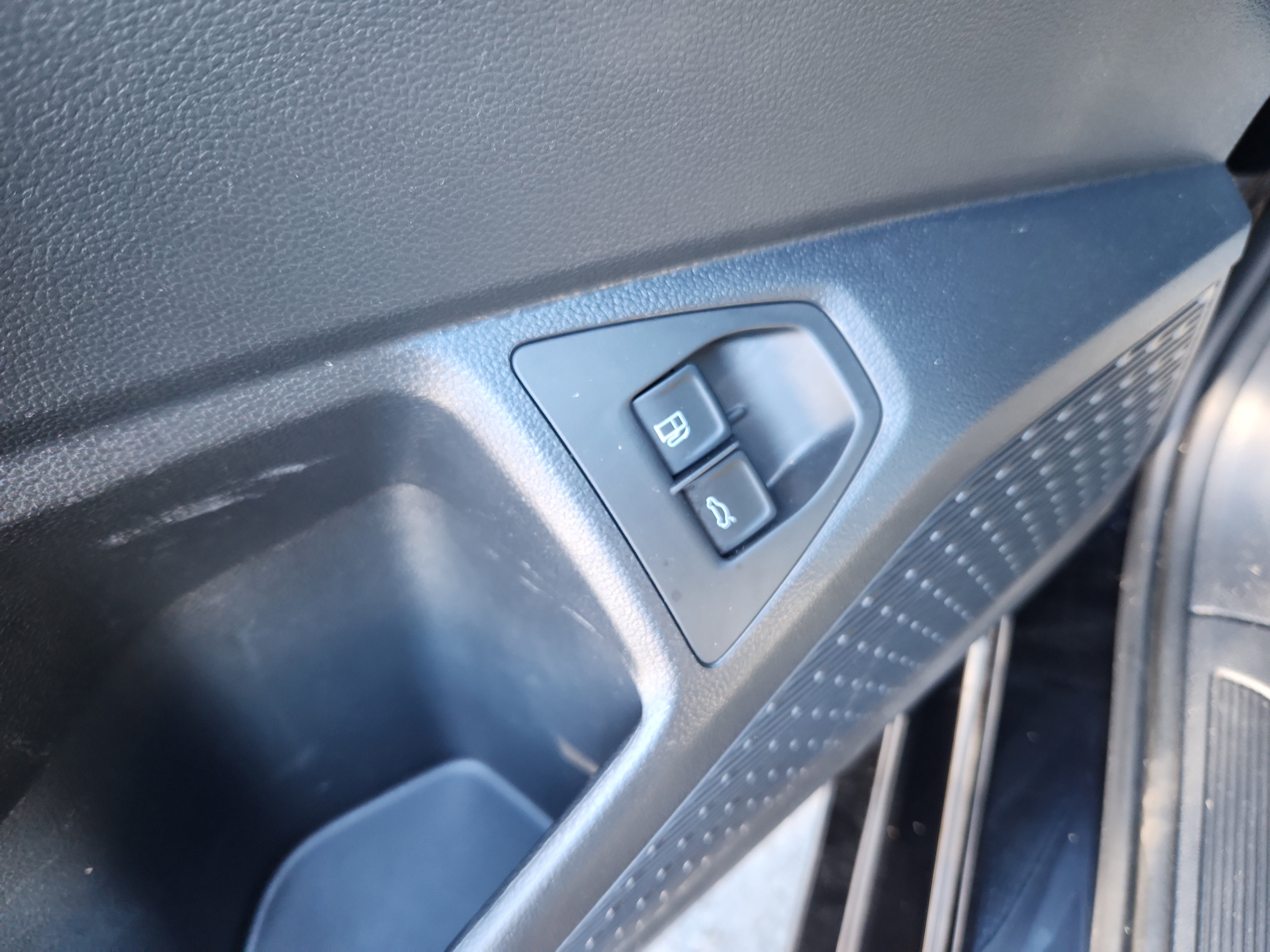 Used 2023 Volkswagen Jetta Sport image 30