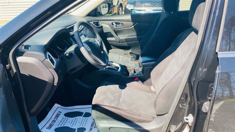 Used 2015 Nissan Rogue SV w/ SV Premium Package image 13