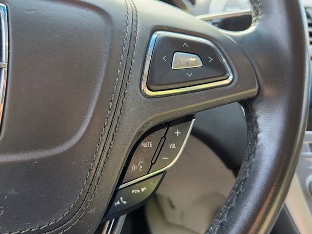 Used 2017 Lincoln MKZ Premiere image 24