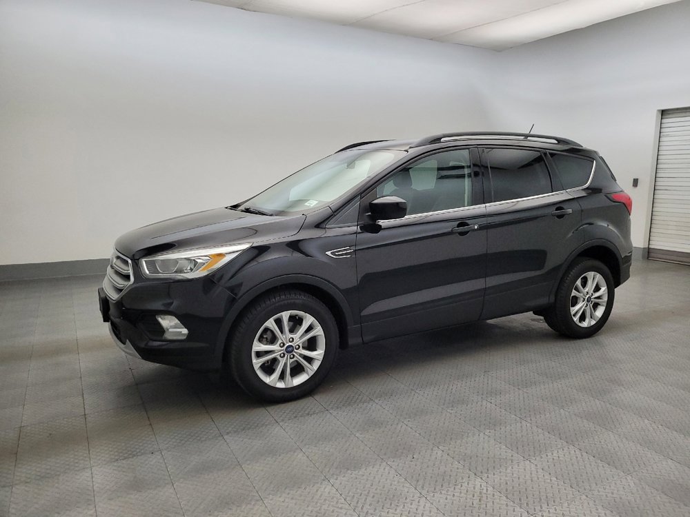 Used 2019 Ford Escape SEL image 2
