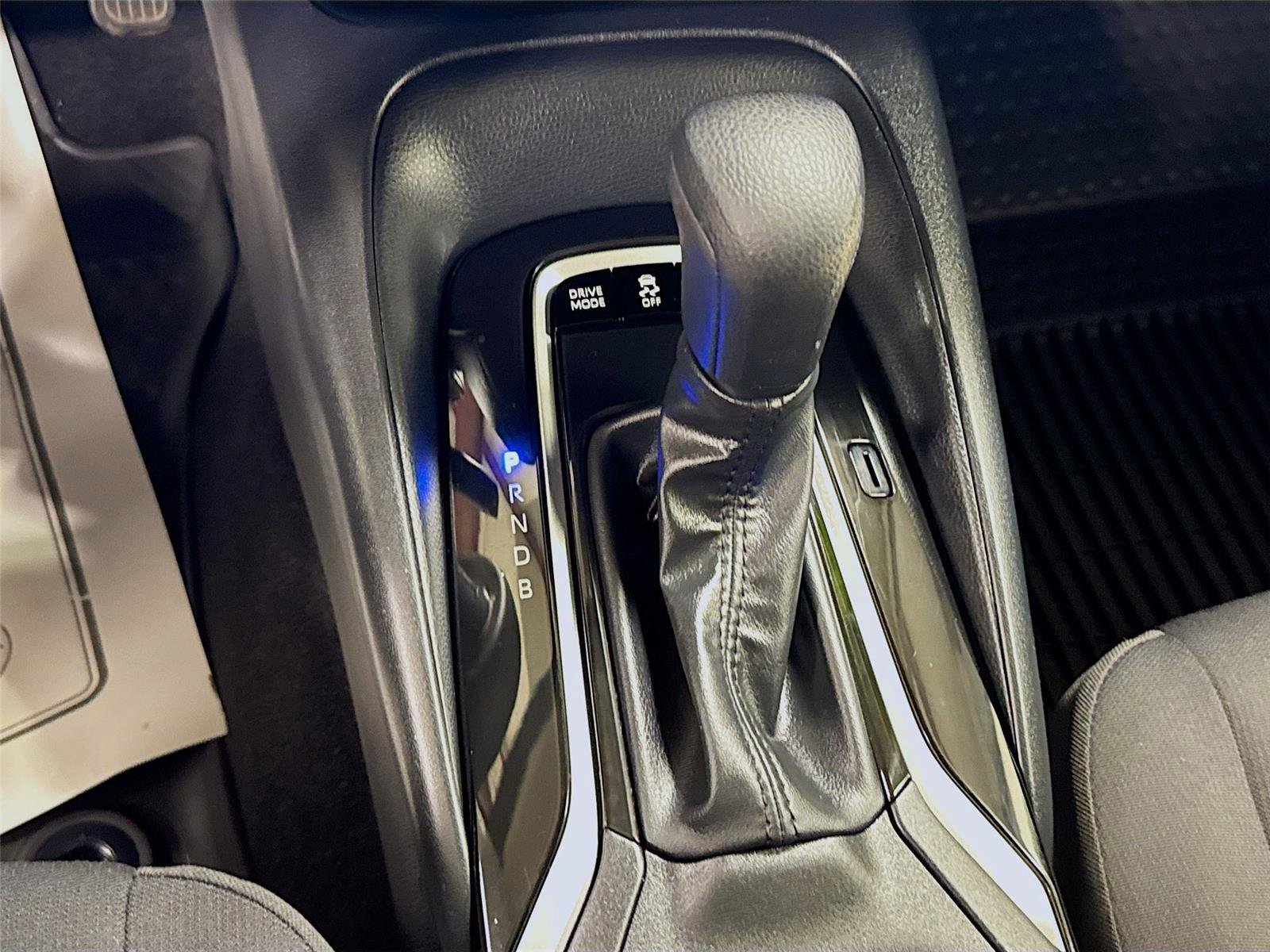 Used 2023 Toyota Corolla LE image 16