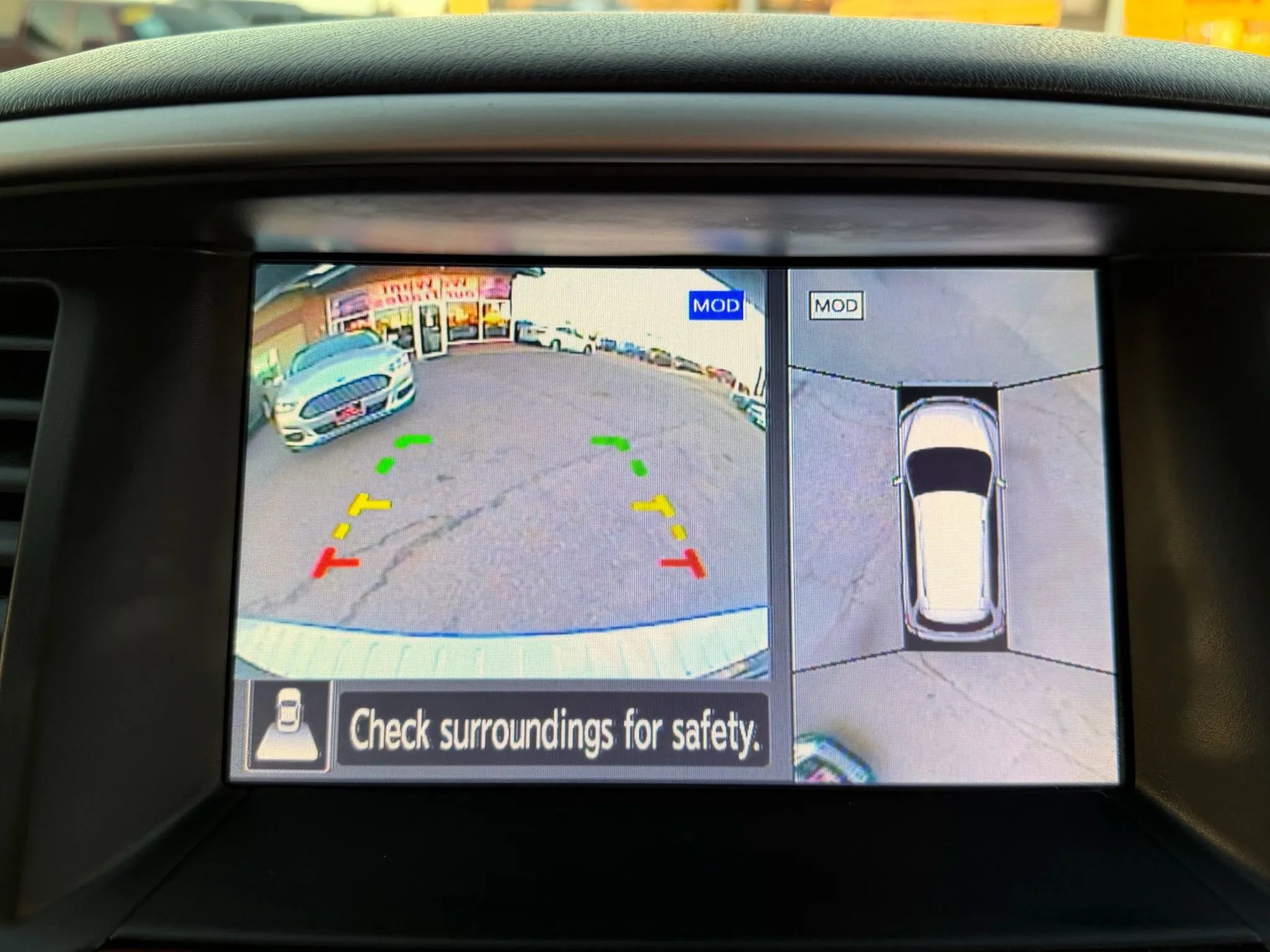 Used 2018 Nissan Pathfinder Platinum w/ Cargo Package image 42