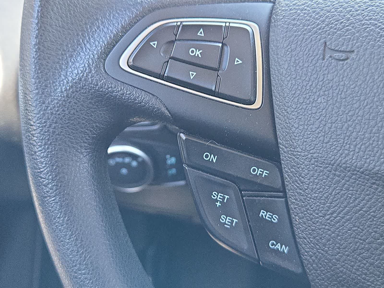 Used 2018 Ford Focus SEL FWD image 24