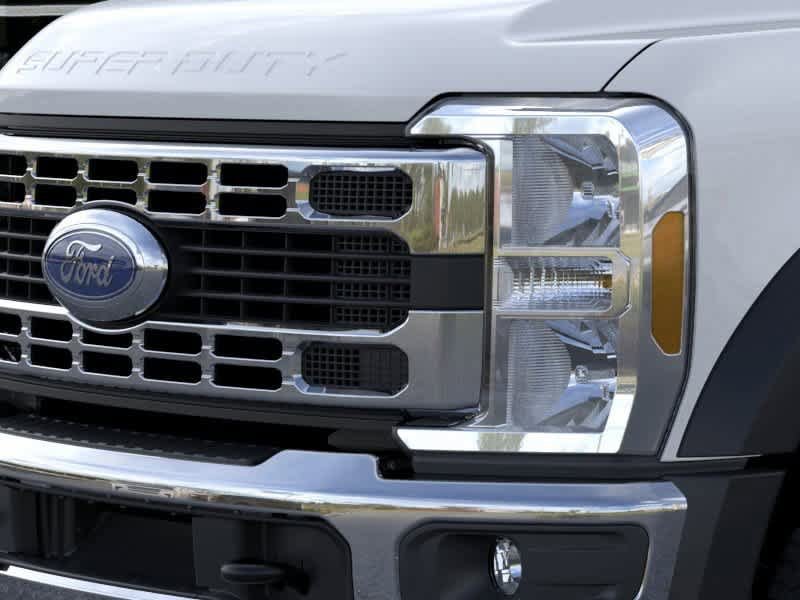 New 2026 Ford F550 4x4 SuperCab Super Duty w/ XLT Value Package image 17