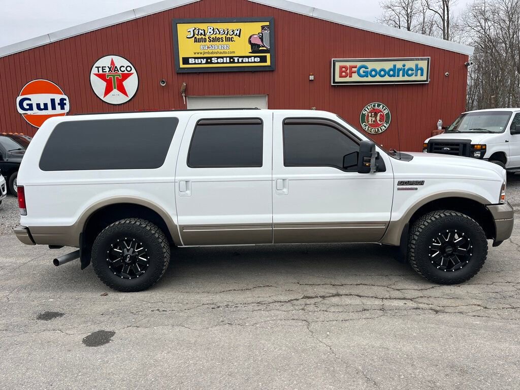 Used 2005 Ford Excursion Eddie Bauer image 2
