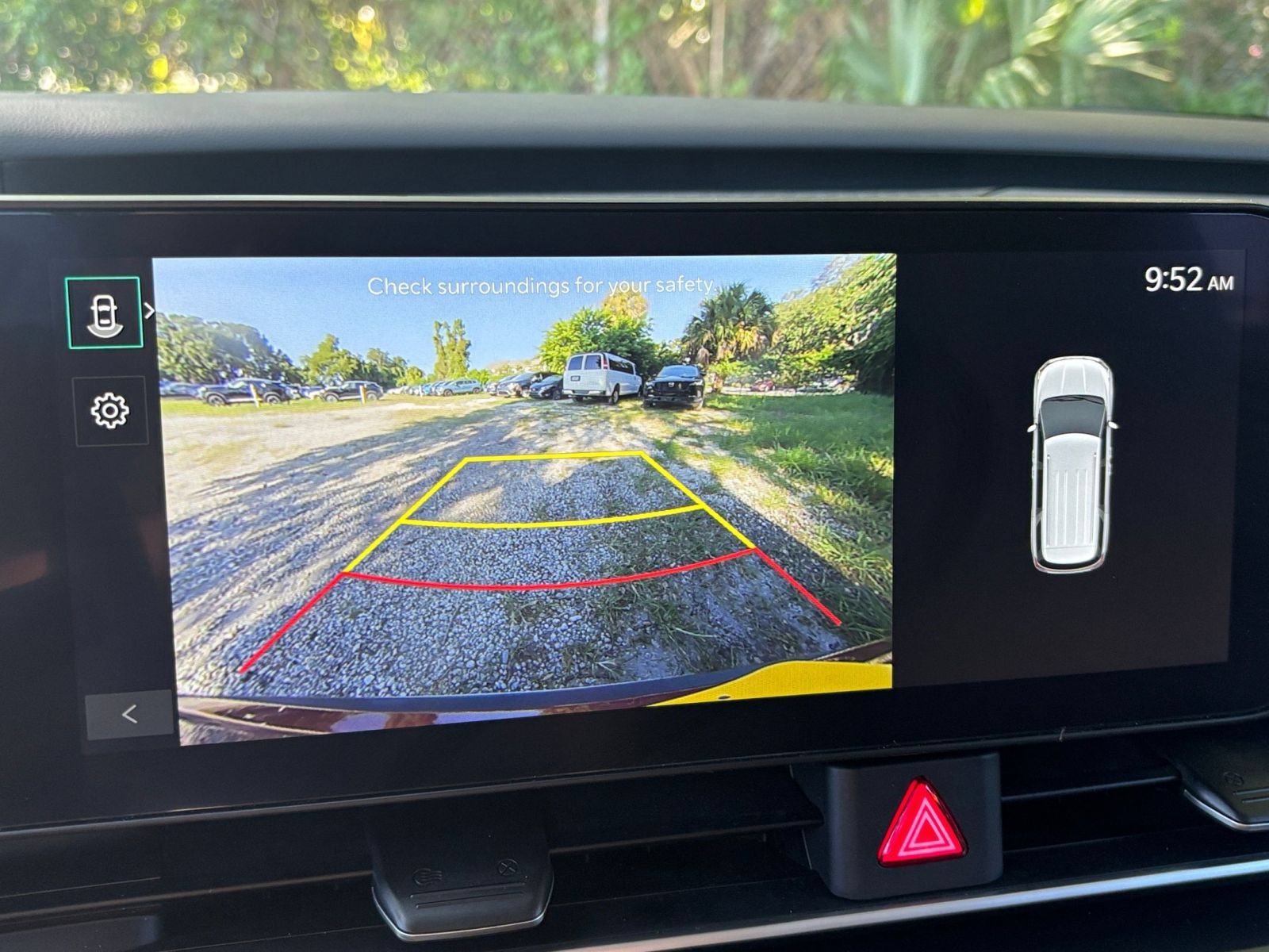 Used 2026 Kia Carnival FWD image 25