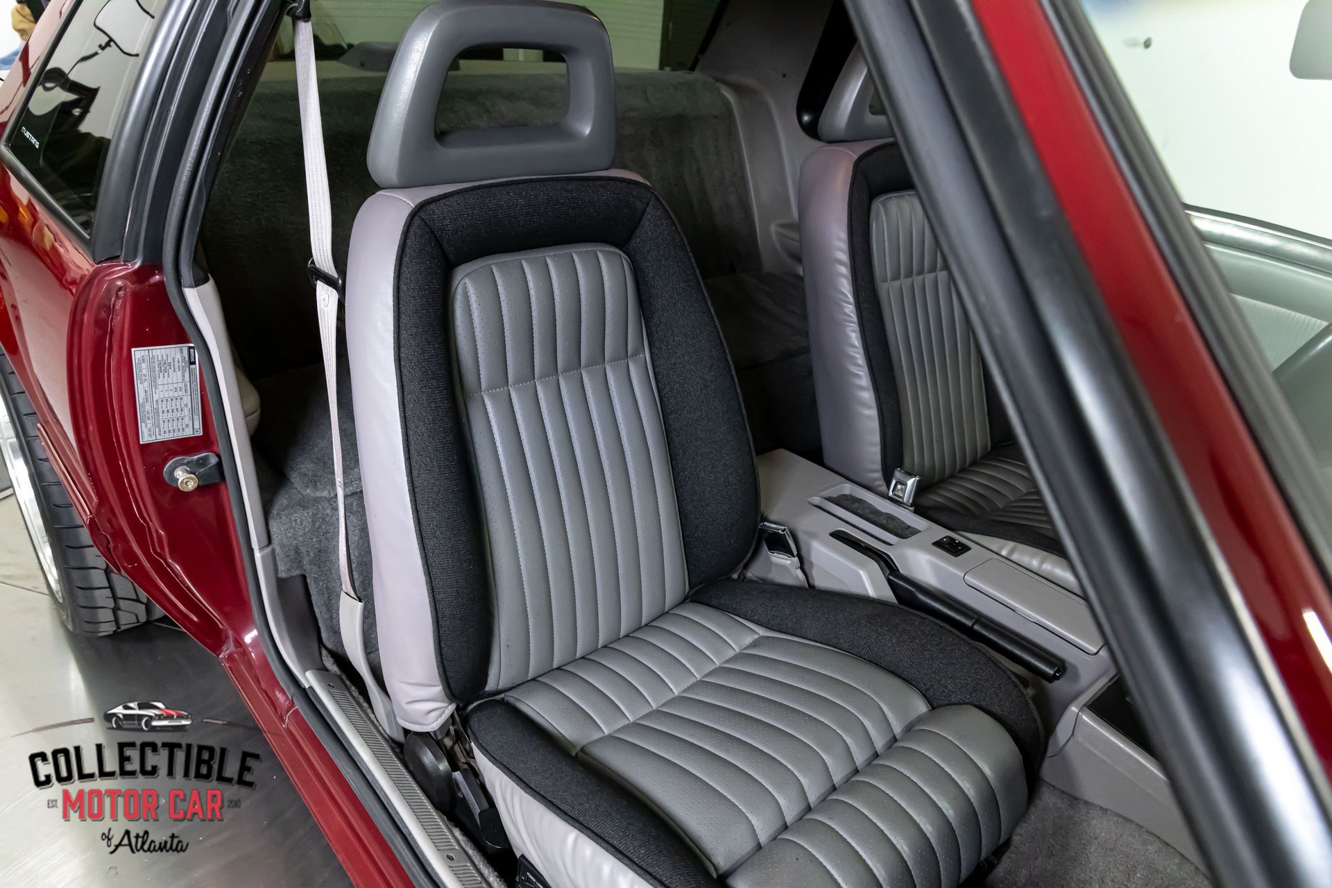 Used 1990 Ford Mustang LX RWD image 94